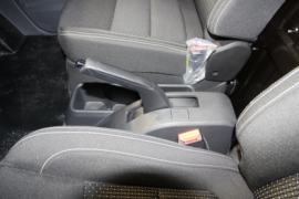 大通EV30&nbsp;电动封闭厢货驾驶室图片