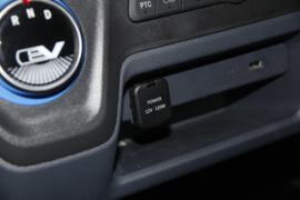 大通EV30&nbsp;电动封闭厢货驾驶室图片