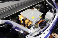 上汽大通EV30 2019款 智运版 2.4T 4.5米短轴纯电动封闭货车(盟固利电池)35kWh 上汽大通EV30 2019款 智运版 2.4T 4.5米短轴纯电动封闭货车(盟固利电池)35kWh