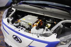 上汽大通EV30 2019款 智运版 2.4T 4.5米短轴纯电动封闭货车(盟固利电池)35kWh 上汽大通EV30 2019款 智运版 2.4T 4.5米短轴纯电动封闭货车(盟固利电池)35kWh