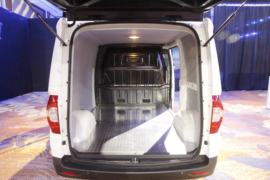 大通EV30&nbsp;电动封闭厢货货厢图片