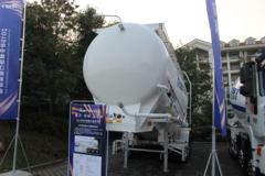 中集瑞江 33方特轻型II代粉罐半挂车