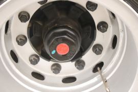 17.4方系列&nbsp;粉粒物料运输半挂车底盘图片