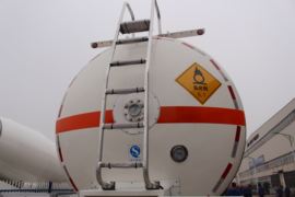 25方系列&nbsp;罐式半挂车外观图片