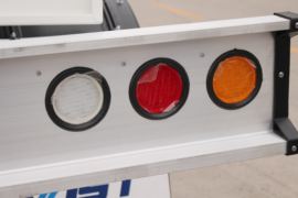 25方系列&nbsp;罐式半挂车底盘图片