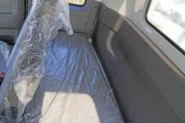 凯锐重载金刚&nbsp;载货车驾驶室                                               图片