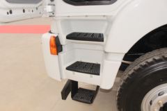 上汽红岩 杰狮M500 320马力 8X4 7.3方混凝土搅拌运输车(8挡)(瑞江牌)(WL5310GJBCQ30)