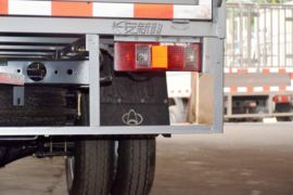 新豹&nbsp;载货车上装                                                图片