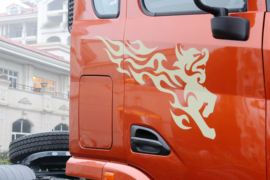 联合U系&nbsp;牵引车外观                                                图片