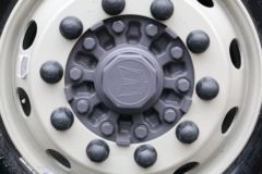 联合卡车 U420重卡 420马力 6X4危险品牵引车(QCC4252D654W-3)