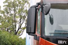 联合卡车 U 350重卡 350马力 6X2冷藏车(国六)