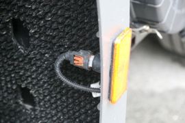 联合U系&nbsp;冷藏车底盘图片