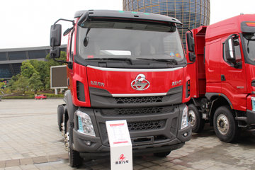 东风柳汽 乘龙H5 330马力 8X4 5.8米自卸车底盘(LZ3310H5FB)