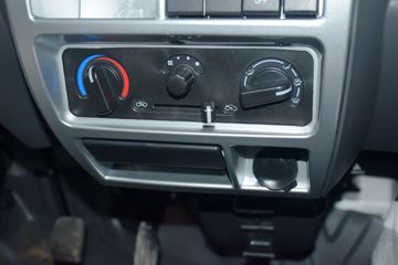 ������Խ �±�MINI 1.2L 88���� 3.05�׵��Ų�դʽ΢��(SC5031CCYGDD52)ͼƬ