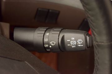 H5п 220 4X2 6.8ײդʽػ(LZ5182CCYM3AB)ͼƬ