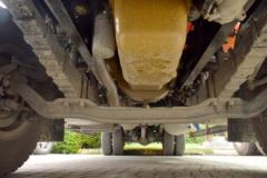 东风柳汽 乘龙H5中卡 220马力 4X2 6.8米仓栅式载货车(LZ5182CCYM3AB)