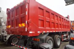 东风柳汽 乘龙H5 320马力 8X4 7.4米自卸车(LZ3311M5FB)