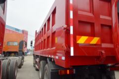 东风柳汽 乘龙H5 320马力 8X4 7.4米自卸车(LZ3311M5FB)