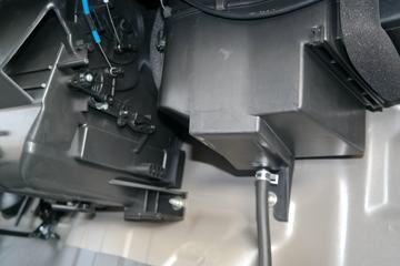 ������Խ �±�MINI 1.2L 88���� 2.535��˫����ʽ΢��(SC5031XXYGAS52)ͼƬ