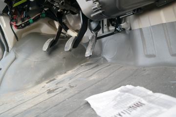 ������Խ �±�MINI 1.2L 88���� 2.535��˫����ʽ΢��(SC5031XXYGAS52)ͼƬ