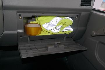 һ������ ��ž���1ϵ 78���� 3.37����ж��(CA3040K3LE5)ͼƬ