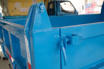 һ������ ��ž���1ϵ 78���� 3.37����ж��(CA3040K3LE5)ͼƬ