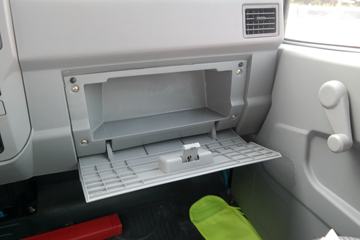 һ������ ��ž���3ϵ 130���� 4X2 3.63����ж��ͼƬ