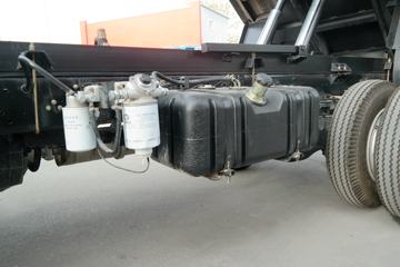 һ������ ��ž���3ϵ 130���� 4X2 3.63����ж��ͼƬ