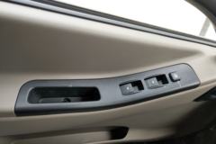 江铃 凯运强劲版 轻载型豪华款 129马力 4.1米单排栏板轻卡(宽体)(JX1045TGC25) 江铃 凯运强劲版 轻载型豪华款 129马力 4.1米单排栏板轻卡(宽体)(JX1045TGC25)