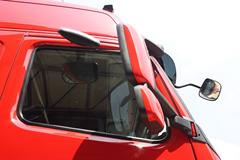 沃尔沃 FH16重卡 610马力 6X4 牵引车
