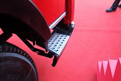 大运 290马力 4X2 牵引车(高顶)(CGC4181PB35WPD3A)