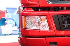 大运 290马力 4X2 牵引车(高顶)(CGC4181PB35WPD3A)