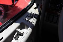 大运 336马力 6X2 牵引车(高顶)(DYX4222PB25WPD3B-24F3AB16E-01)
