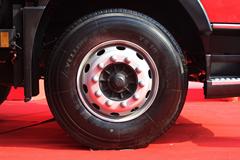 大运 336马力 6X2 牵引车(高顶)(DYX4222PB25WPD3B-24F3AB16E-01)
