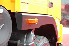 大运 310马力 6X4 5.6米自卸车(平顶)(DYX3251PA38WPD3D-12C5BK42D)