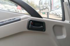 江铃 凯运强劲版 轻载型豪华款 129马力 3.7米排半栏板轻卡(宽体)(JX1045TPGC25)