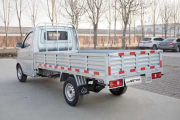 �������� ����T10 ������ 1.5L 112���� ���� 3.01�׵�������΢��(SC1035DNA5)ͼƬ