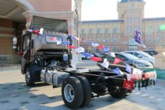 解放 J6F 150马力 普通版 4.21米单排仓栅式轻卡(CA5046CCYP40K2L1E5A84-1)