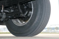 现代商用车 创虎XCIENT重卡 快递版 440马力 4X2 AMT自动挡牵引车