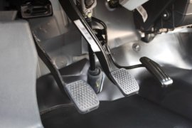 神骐T10&nbsp;载货车驾驶室                                               图片