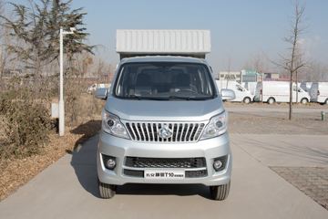 长安凯程 神骐T10 舒适型 1.5L 112马力 汽油 2.58米双排厢式微卡(SC5035XXYSNA5)