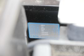 五十铃EV100&nbsp;电动载货车底盘图片