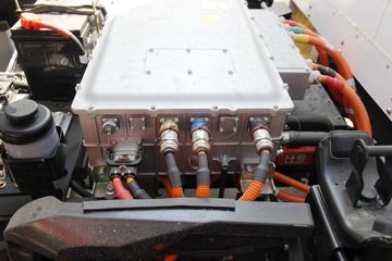 ���� ��ʮ��EV100 4.5T 4.25�׵��Ŵ��綯��ʽ�Ῠ(����315)96.77kWhͼƬ