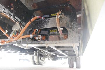 ���� ��ʮ��EV100 4.5T 4.25�׵��Ŵ��綯��ʽ�Ῠ(����315)96.77kWhͼƬ