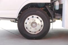 庆铃 五十铃EV100 4.5T 4.25米单排纯电动厢式轻卡(续航315)(QL5041XXYBEVECCA2)96.77kWh