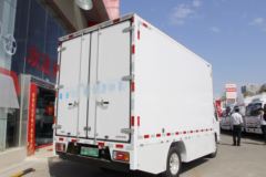 庆铃 五十铃EV100 4.5T 4.25米单排纯电动厢式轻卡(续航315)(QL5041XXYBEVECCA2)96.77kWh