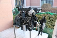 大柴CA4DH1-18E5 180马力 3.8L 国五 柴油发动机