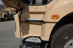 陕汽重卡 德龙新M3000 城建标载版 336马力 8X4 5.8米自卸车(中集牌)(SX3310MB266J)