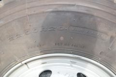 陕汽重卡 德龙新M3000 城建标载版 336马力 8X4 5.8米自卸车(中集牌)(SX3310MB266J)