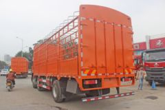 东风柳汽 乘龙H5中卡 270马力 6X2 7.8米仓栅式载货车(LZ5250CCYM5CB)
